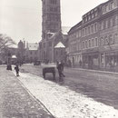 Die Schultesstraße mit der Hl. Geist-Kirche