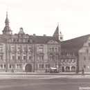 Der Roßmarkt mit dem Bauschhaus