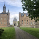 Schloss Merode . . . . Ab jetzt gehts hoch . . . Richtung Großau 