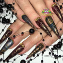 Bild - Feel Good Nails - Stilettos mit Overlays, Stempel und Wraps