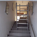 Treppe von unten vor Tageslichtspot