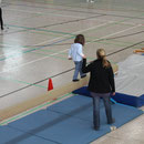 In der Sporthalle konnte man sich im Parcour üben...