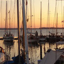 Der Abend am Bootshafen in Kiel. Mavera