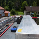 Dach mit Dachbox, Schiebeleiter 8m und 2 Steckleiterteile, Lichtmast dreh und schwenkbar 6x45W, Wasserwerfer