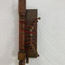 "Der Stuhlkreis" | Hlz, Garn, Nägel | 45 x 11 x 15 cm
