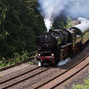 BR52 auf der "Schiefen Ebene" bei Neuenmarkt/Wirsberg (Foto: Uwe Kragl)