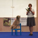 Happy + Rita, Happy liebt es auch zu tanzen