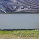 weiße Garagenwand vorher
