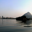 Lagoa, im Hintergrund der Pedro da Gávea, 29.08.2010