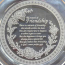 Bonito plato de cristal transparente con una hermosa inscripción titulada "Milagro de la amistad" 