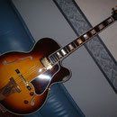 エレクトリックギター　Gibson l-5  ラウンドットップ　フルアコタイプ