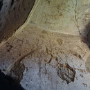 Ganz unten im Nordwestturm befand sich der Kerker, der bis in's 19.Jh als Gefängnis diente. Zahlreiche Ritz - und Rötelzeichnungen zeugen noch heute vom Schicksal der damaligen Gefangenen.
