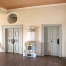 Kachelofen im Foyer