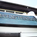 Ehre wem Ehre gebührt! Das Seminarhaus wird nach Fritz benannt. 