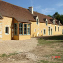 Façade avec enduit de chaux aérienne et sable ocré (image)