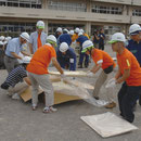 秋：市の防災訓練で体験学習