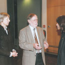 Marie-Louise Lichtenberg im Gespräch  mit Gästen
