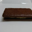 チョコサンドクッキー　200円＋税金　夏期欠品