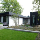 Alt und Neu im Dialog Moderner Bungalowgarten I Bonn