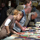 zum Bücherbummel auf der unterwegs