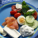 Frühstück bei traumhaften Wetter in Ilonas Garten .... bis 18.18 Uhr :-)