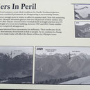 Bedrohte Gletscher: Von 1970 bis 2010 sind 30 % der Gletscherfläche verschwunden, kleine Gletscher ganz.