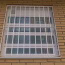 REJAS FIJA HIERRO LACADO BL.