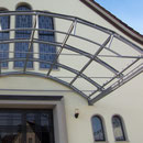 Vordach Kirche