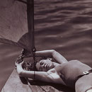 Hein Gorny (1904-1967) - Untitled (Ruth Gorny lying on boat) - 1936 - gelatin silver print vintage - 22,8 x 11,9 (23,2 x 17,4) cm - © Hein Gorny / Collection Regard