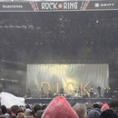 Regen bei Dick Brave auf der Centerstage.