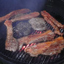 Zwischenzeitlich wird dann mal wieder ... gegrillt!
