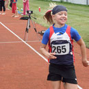 Und immer ein Lächeln auf den Lippen - auch beim 10 m Sprint von Leonie