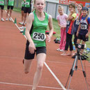 Sabrina gibt beim 10 m Sprint mit 1,26 sec. so richtig Gas!
