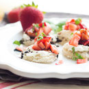 strawberry-basil crostini with balsamic reduction recipe