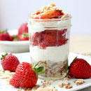 Whole grain farro breakfast parfait recipe