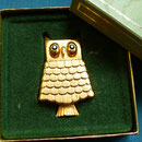 Broche parfum AVON - VENDU