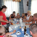 Kuchen und Kaffe mit Wiener Gästen