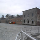magazijnen, lampisterie, stallen