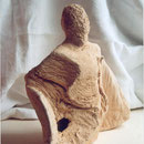 Claudia Berbottino- Allix  "La dame paisible"   terre  30x30