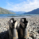 ...zog meine Wanderstiefel aus und...