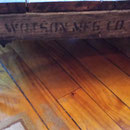 VENDU  Inscription sur le coté de la table  no. 497