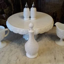 Vaisselle en verre de lait (milk glass)  no. 622