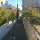 Par des ruelles