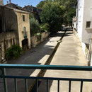 Étrange cette rue en contre-bas à Aniane