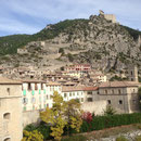 Entrevaux avec sa citadelle tout en haut