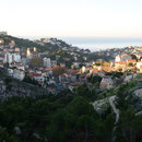 Vue sur Marseille au lever du jour
