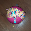 Luftballonhülle mit Bändern, pink gestreift- gelb mit Affen