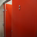 GSK-Glassysteme, Glassysteme, Glasanlagen, Glaskonstruktionen, Glas, WC - Trennwände, WC Kabinen, Duschen, Glasduschen, Scham – Trennwand, Urinal – Trennwand, Ganzglasanlagen, Umkleidekabinen, Umkleideschränke, Wertschließfächer, Glastüren, GSK Worm GmbH