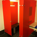 GSK-Glassysteme, Glassysteme, Glasanlagen, Glaskonstruktionen, Glas, WC - Trennwände, WC Kabinen, Duschen, Glasduschen, Scham – Trennwand, Urinal – Trennwand, Ganzglasanlagen, Umkleidekabinen, Umkleideschränke, Wertschließfächer, Glastüren, GSK Worm GmbH