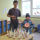 Workshop "Zwerg Nase und Schalen modelieren" in der Grundschule Ranis